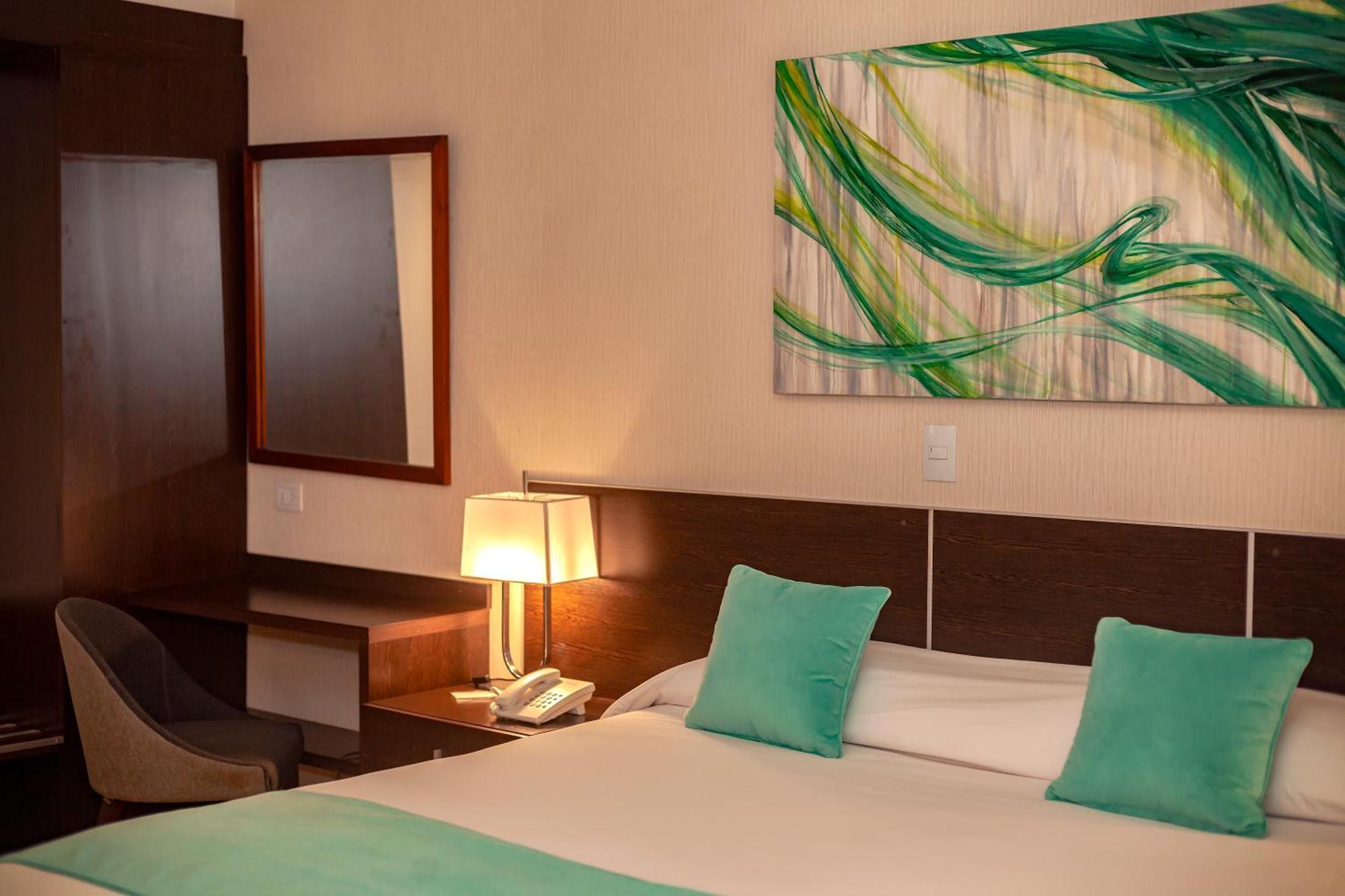 Garden Plaza Hotel ซันมิเกลเดตูกูมาน ภายนอก รูปภาพ